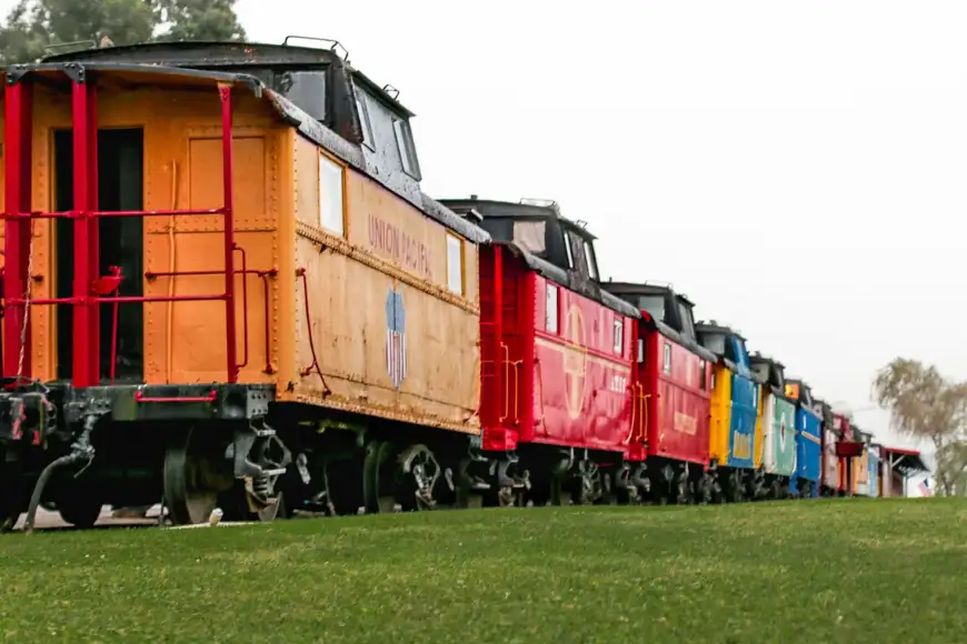 Red Caboose Motel - Strasburg, PA