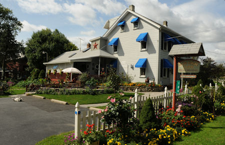 Olde Fogie Farm – Farm Stay Inn