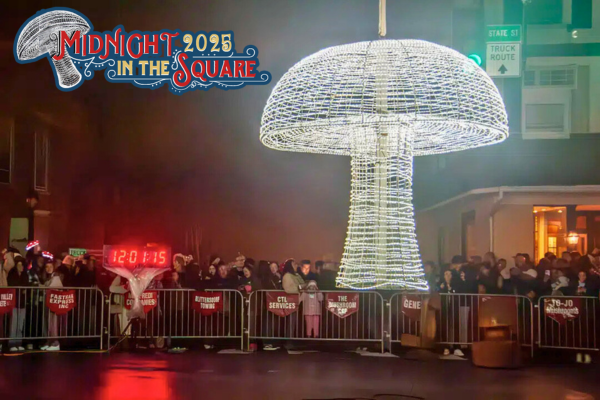 Midnight On The Square – Mushroom Drop Image For Lancasterpa.com Midnight In The Square - Kennett Square, Pa