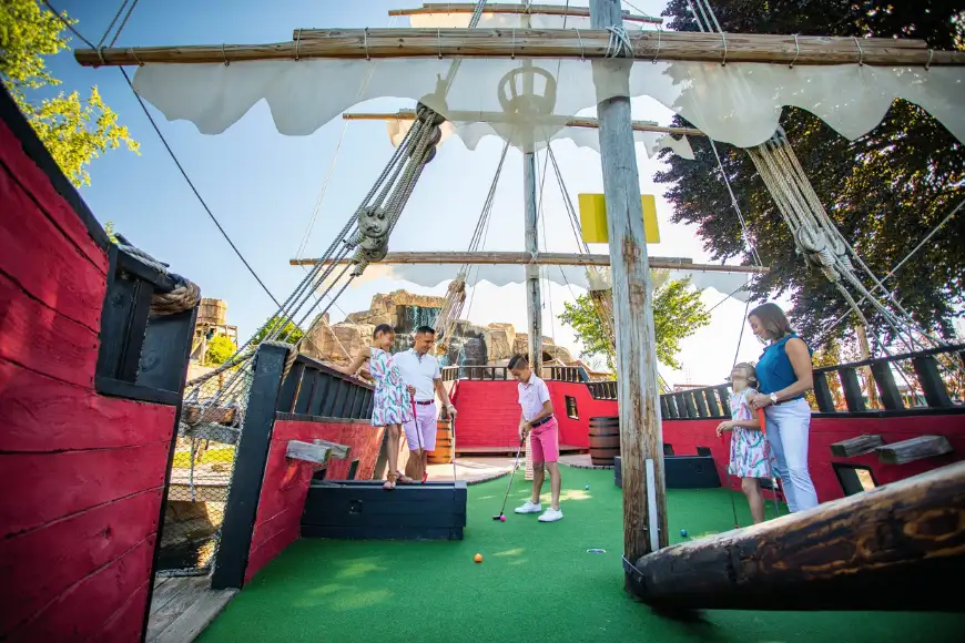 Lost Treasure Mini Golf - Ronks, PA