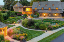 Twin Pine Manor Bed and Breakfast