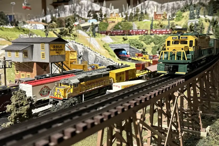 Choo Choo Barn - Strasburg, PA