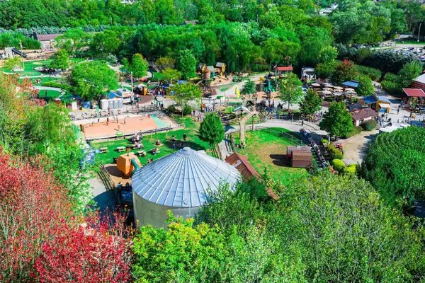 Fern and Fountain Wedding Photography - Lancaster, PA