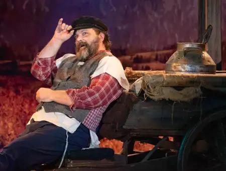 Dutch Apple Dinner Theatre - Lancaster, PA