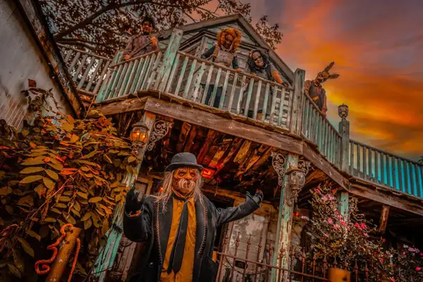 Fern and Fountain Wedding Photography - Lancaster, PA