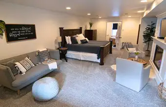 Spacious modern suite with sitting area and king bed at Barn at Strasburg bed and breakfast in Lancaster PA