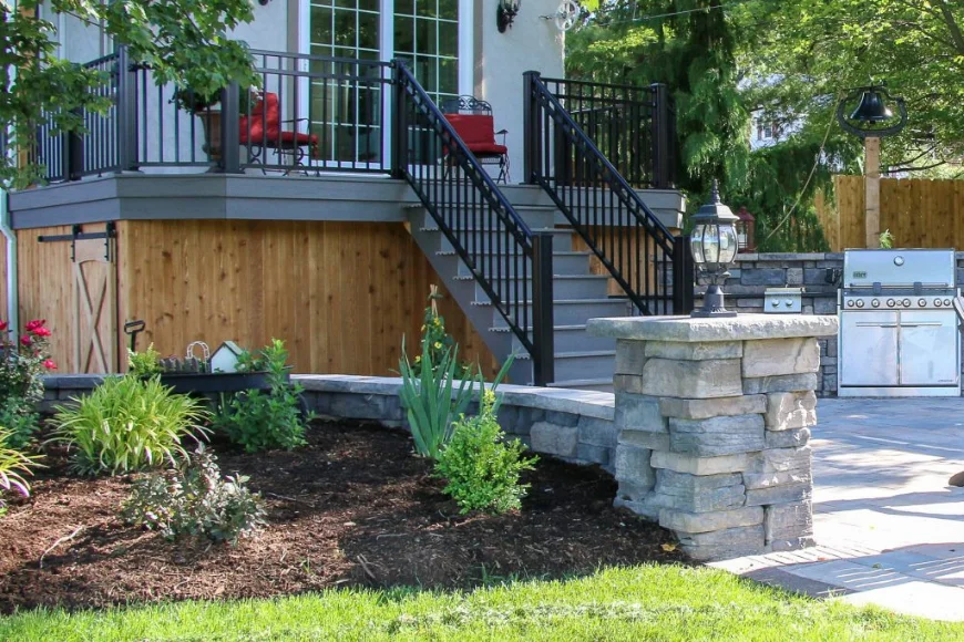 Deck railing and outdoor kitchen by Hawk Valley Fencing, Lancaster PA