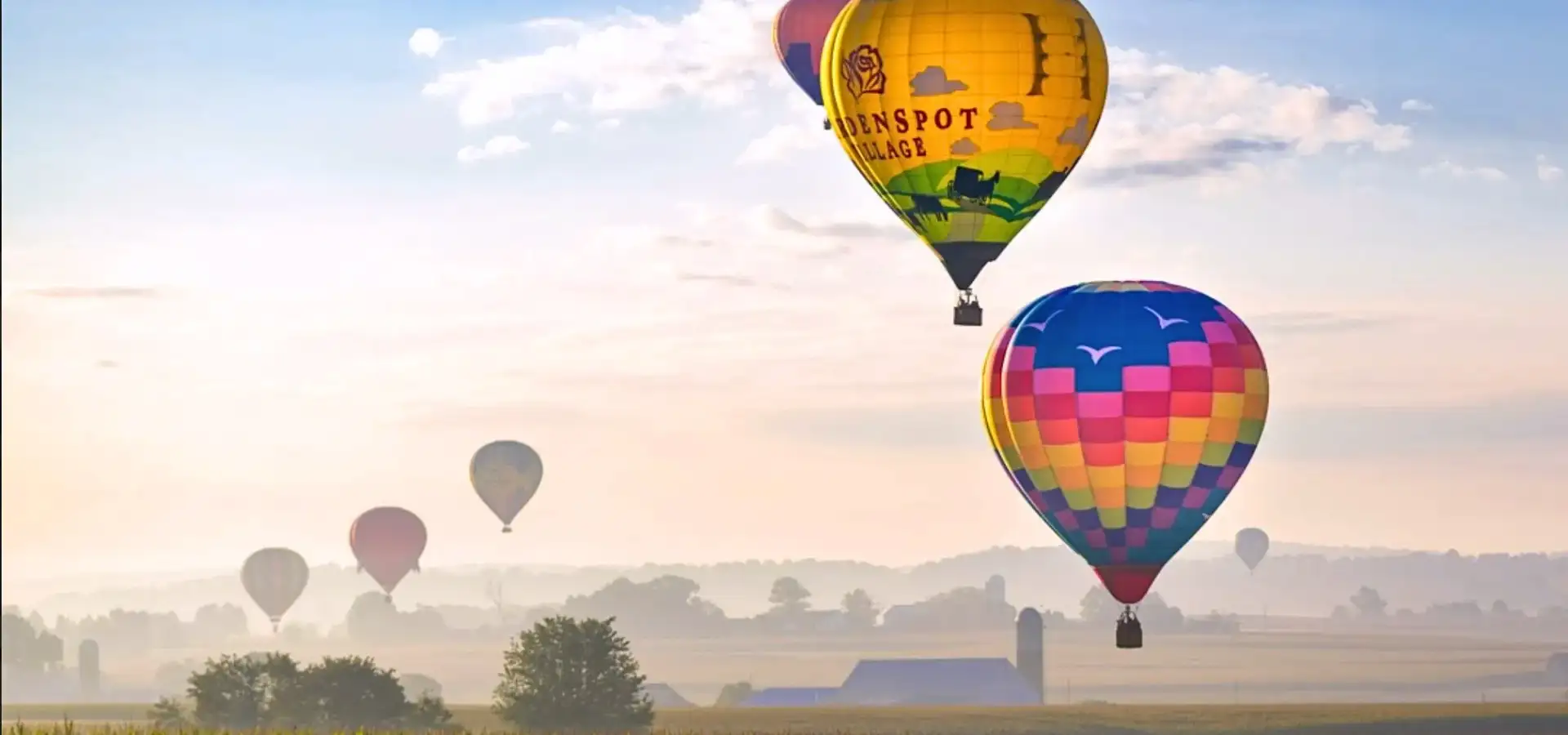 Bird-in-Hand Balloon Festival ballons flying over Lancaster Countryside