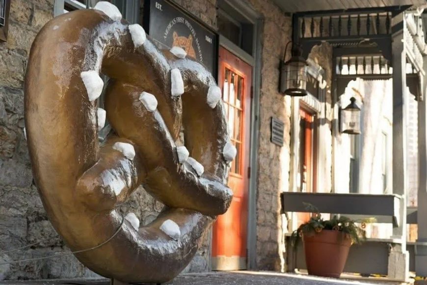 Bronze pretzel sculpture outside Julius Sturgis Pretzel Bakery in Lancaster PA