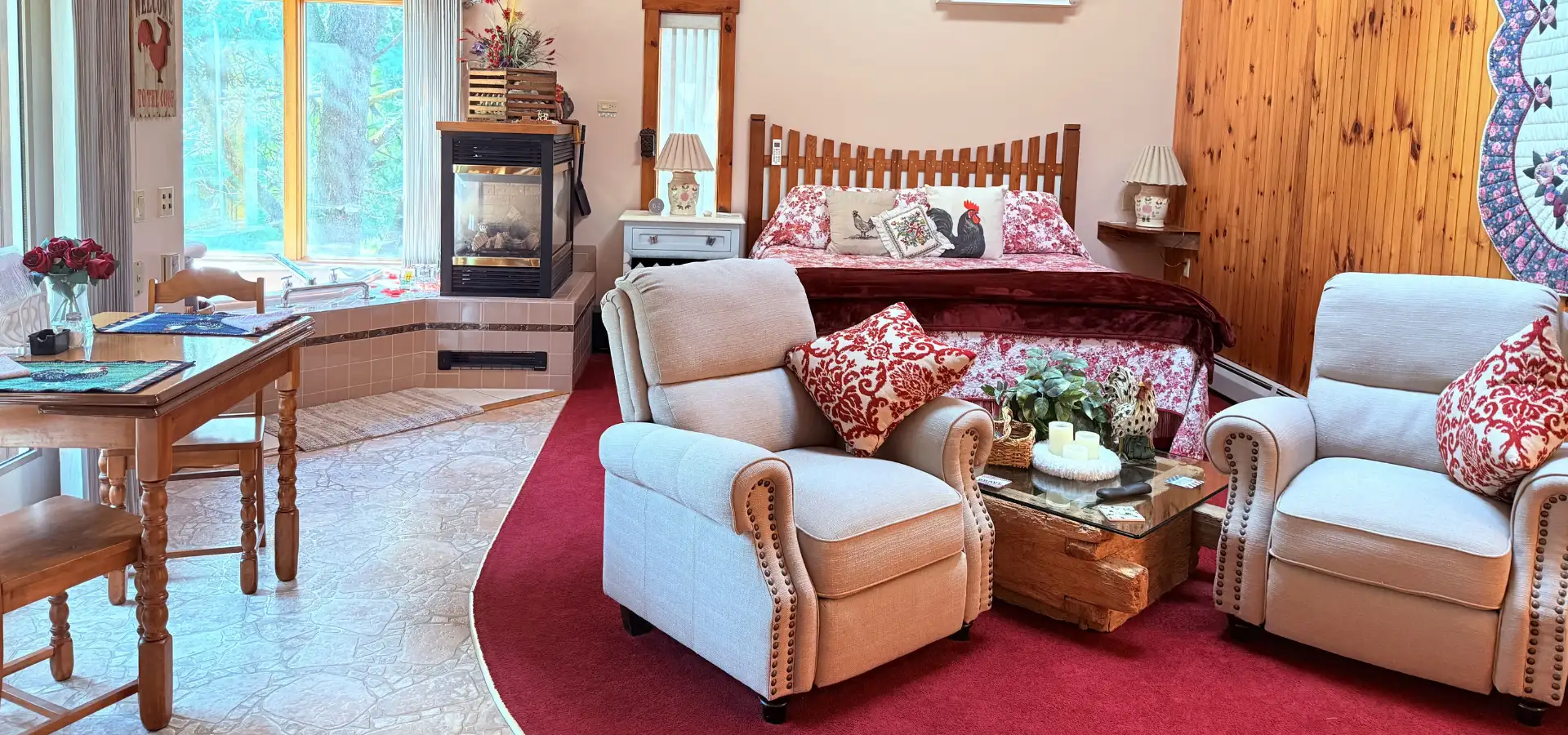 Hillside Farm Bed and Breakfast guest room with fireplace and jetted tub in Mount Joy, Pennsylvania