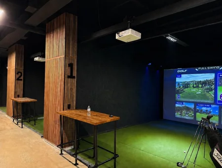 Golf simulator bays Back Nine Golf Lancaster PA indoor practice